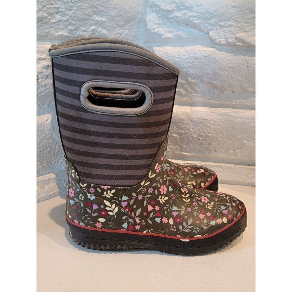 Walmart Childrens all weather floral  print and stripes  boots girls size 3